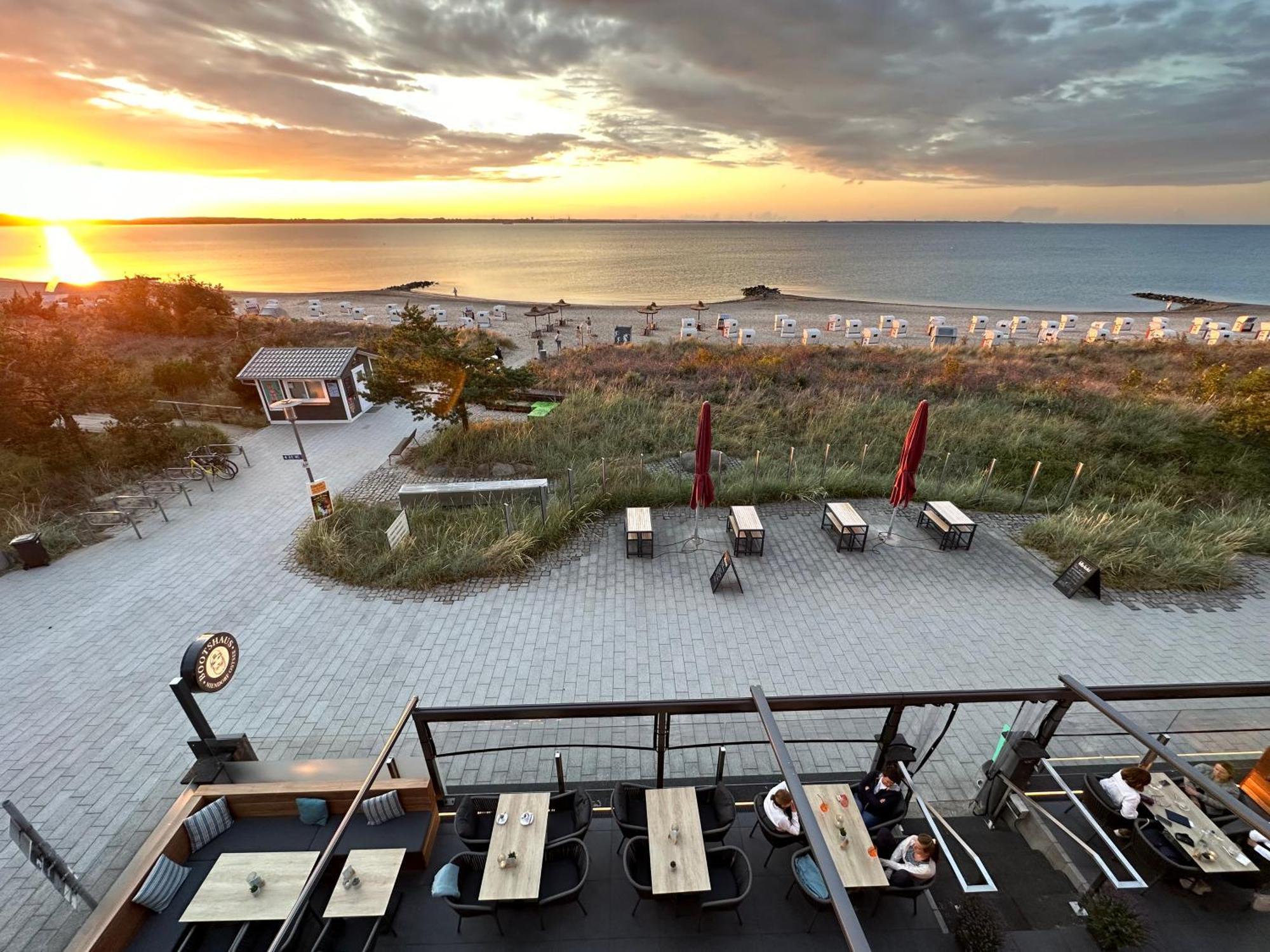 טימנדורפר שטרנד Seaside-Strandhotel מראה חיצוני תמונה